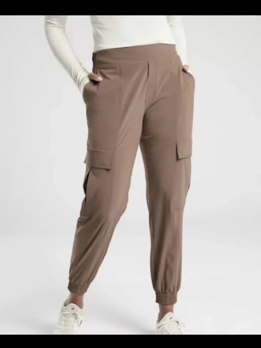 Athleta Brown Chelsea Utility Jogger Pants Women’s Size 4